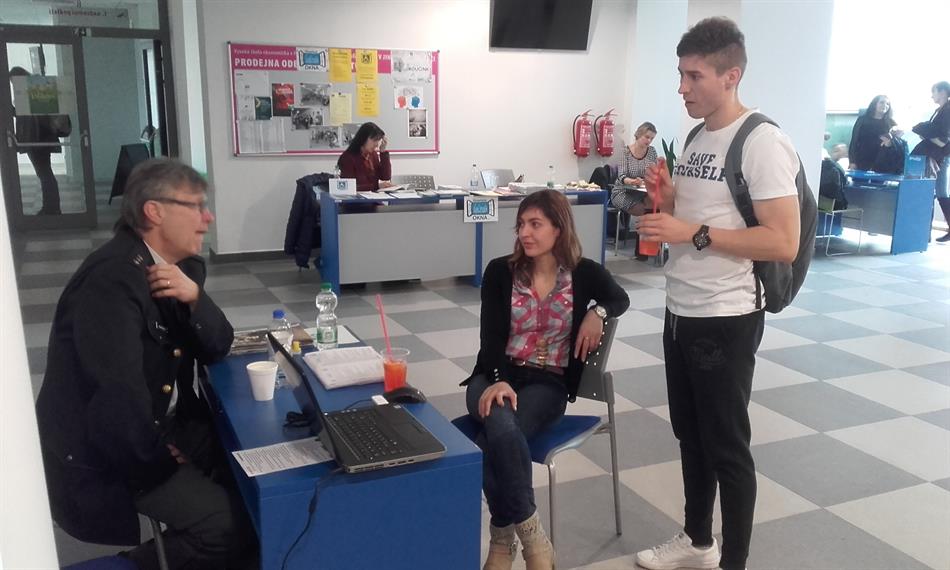 2018-3-23-1453Veletrh PP 2 JčK 3 2018.jpg